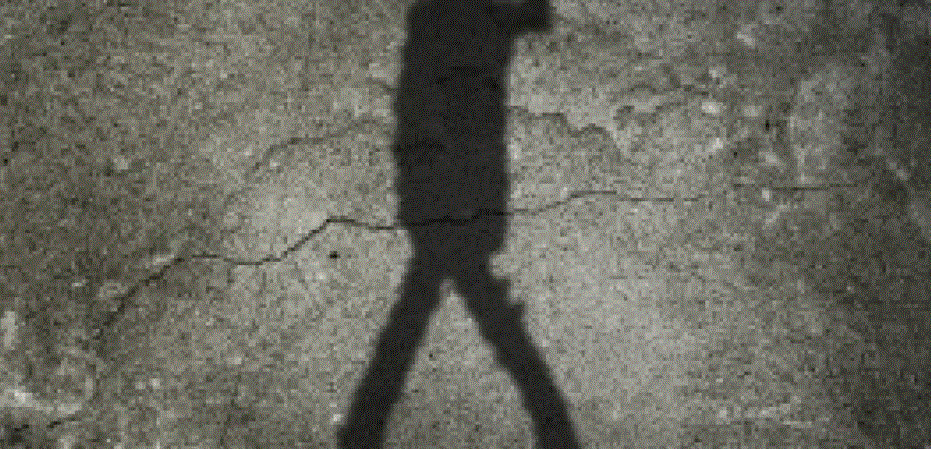 Image default